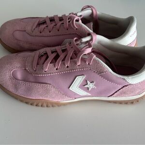 Converse Women's Soft Pink Sneakers
